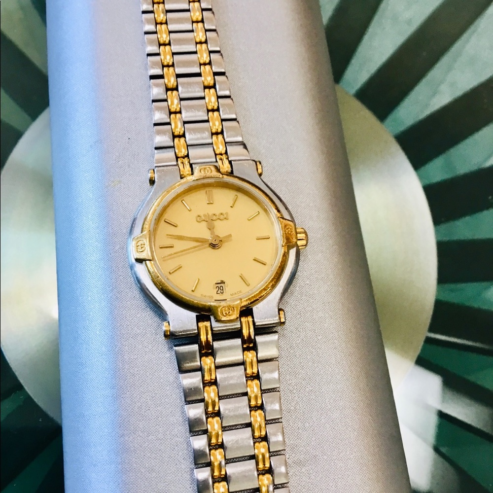 GUCCI Watch